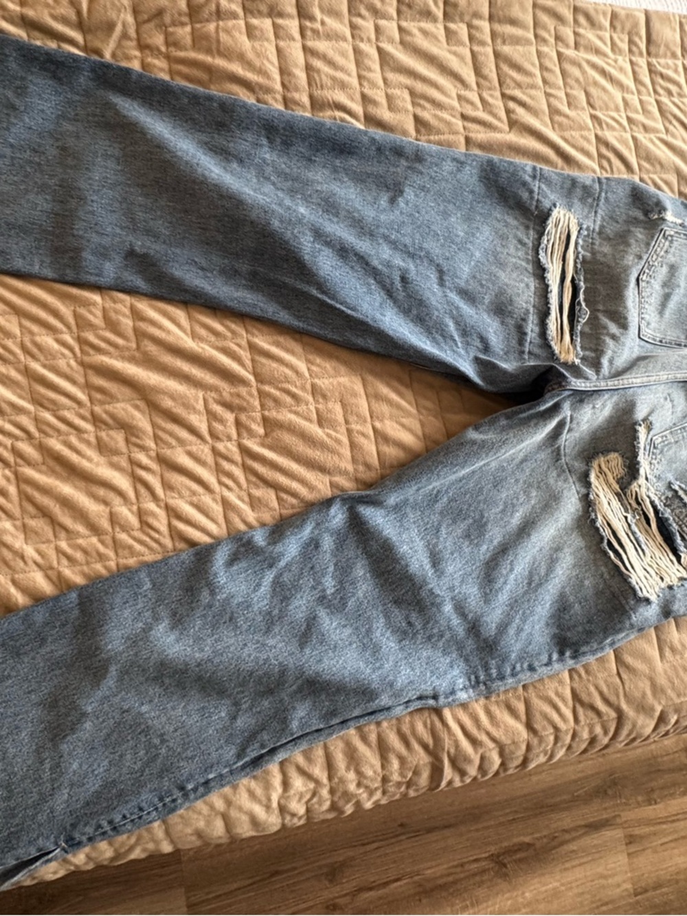 Good American - the Chloe - Super High Rise Straight - 12/31 - Picture 4 of 4